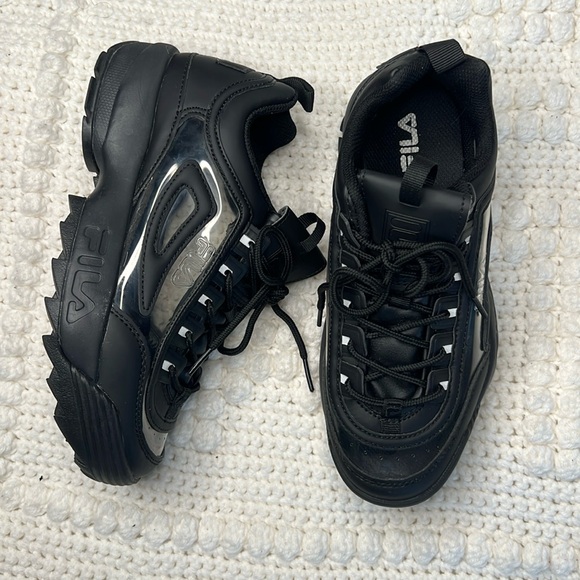 FILA: DISRUPTOR II CLEAR BLACK LEATHER SHOES size 7 - Picture 4 of 11